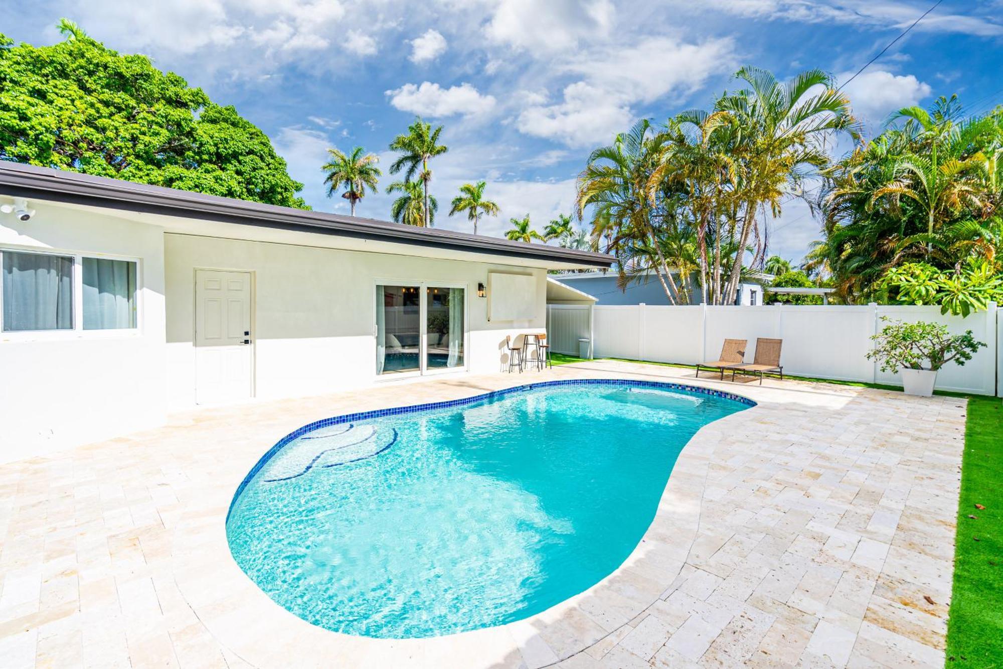 Palma Haus - Modern With Pool Near The Villa